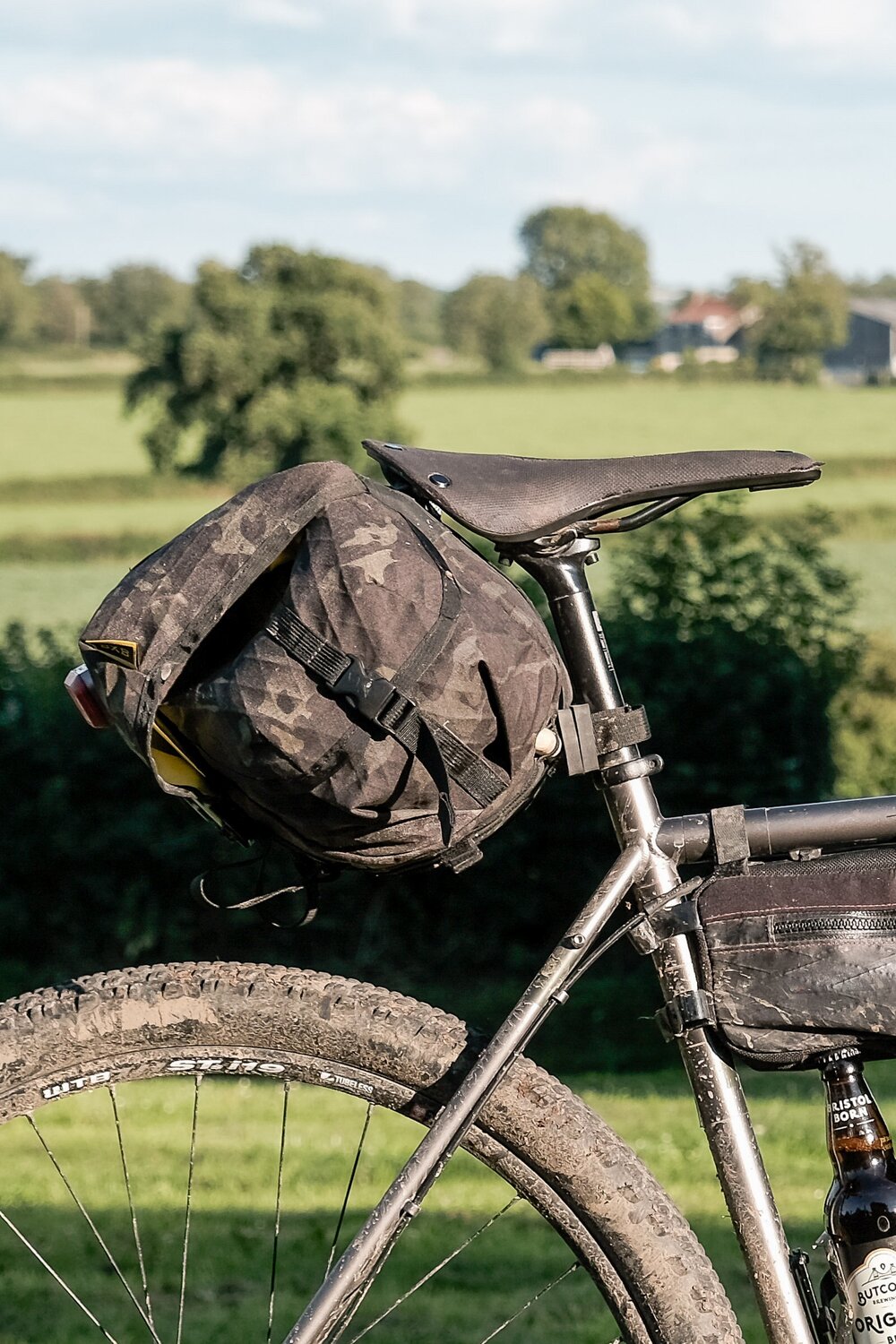 BagsxBird-Goldback-Bikepacking-Bag-2jpg