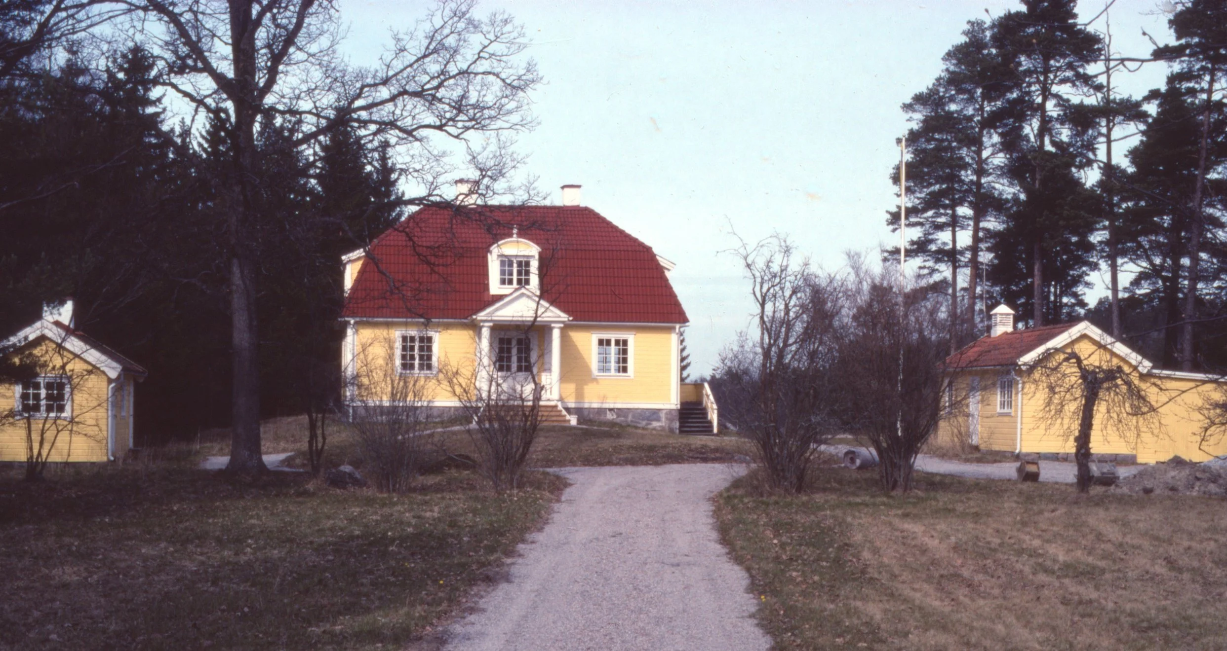 Entrance facade