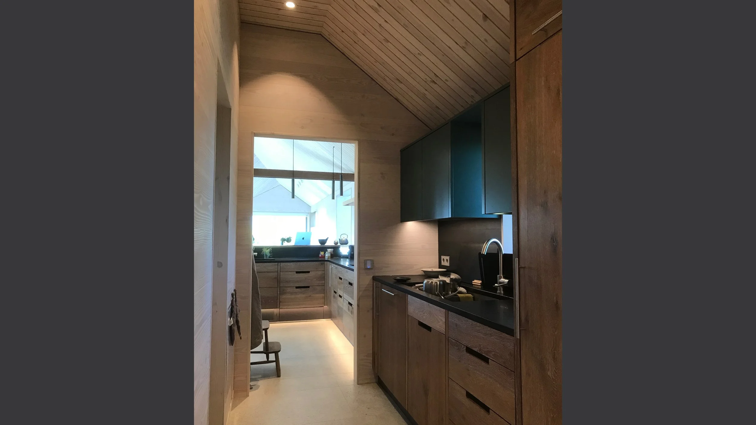 Prep kitchen