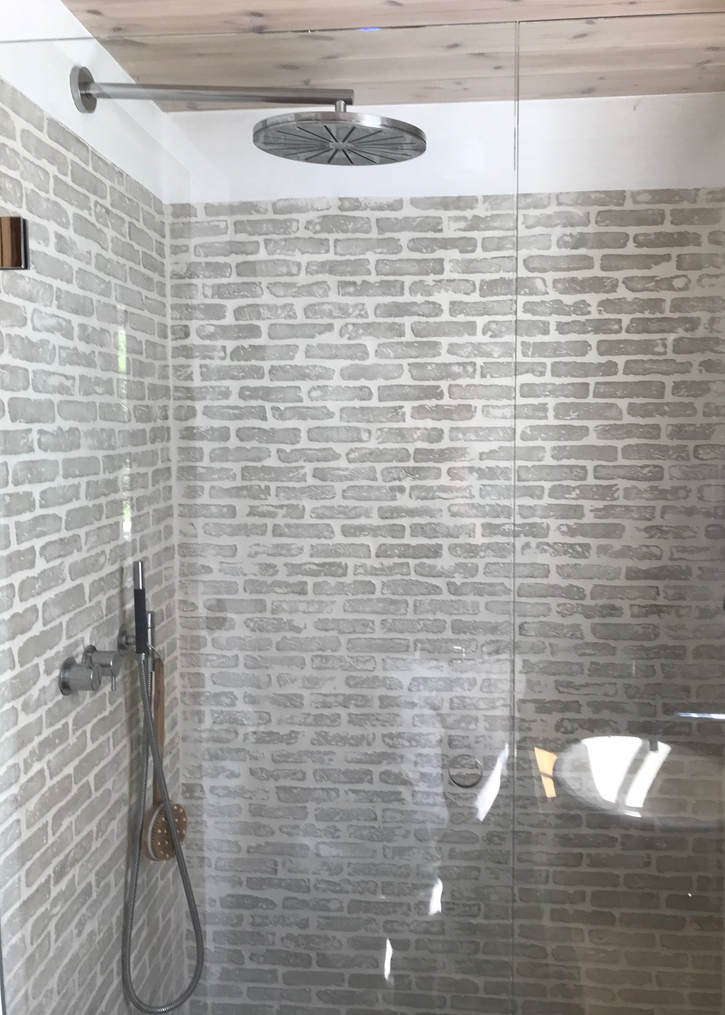 Guest house bathroom