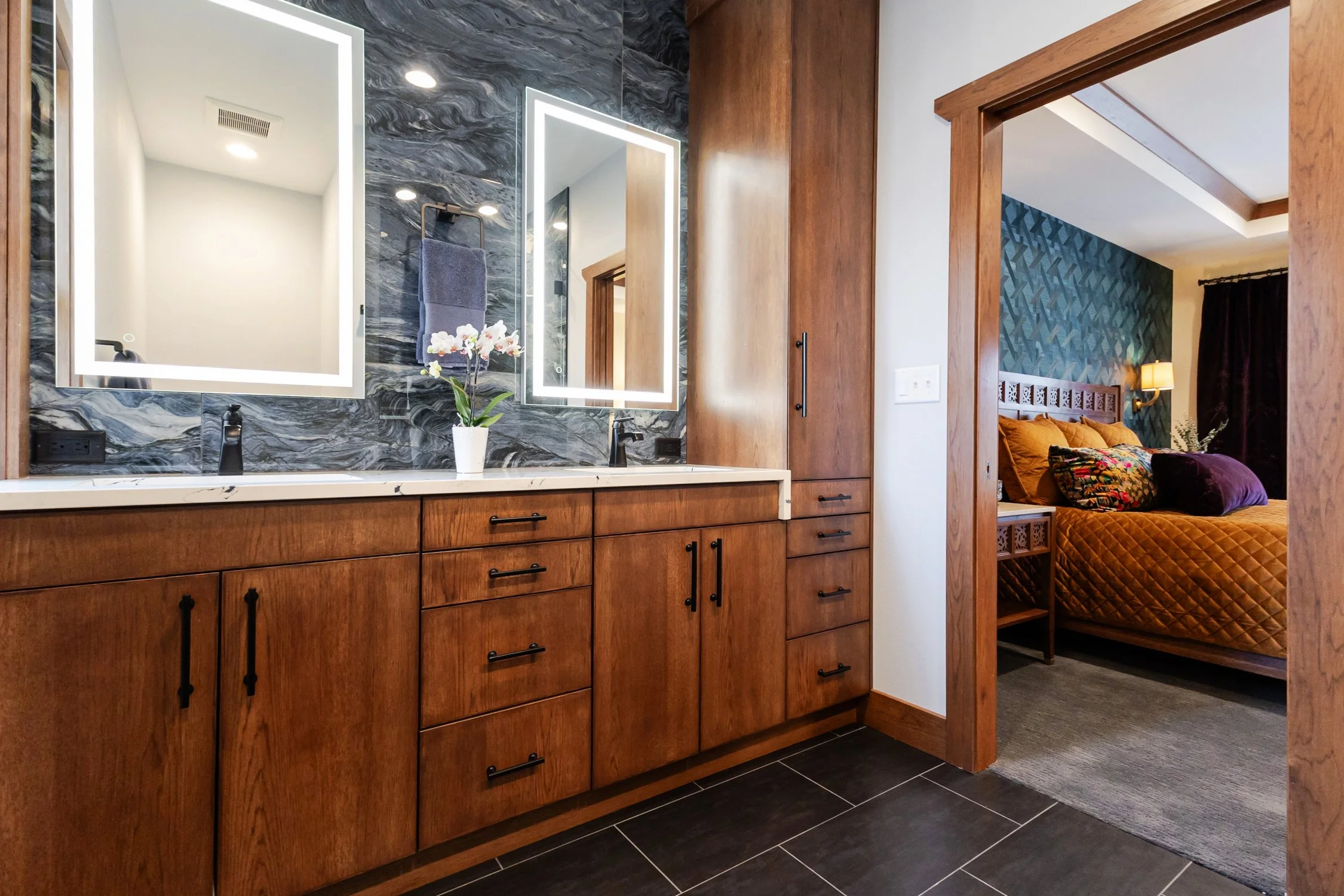 bathroom-vanity-design-gem-craftsman-iowa-city-renovation.jpg