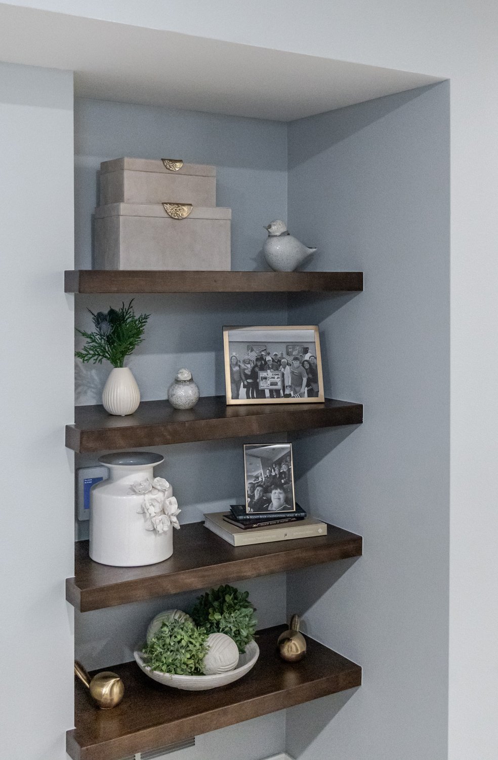 lower-level-built-in-shelves-design-holiday-home-manchester.jpg