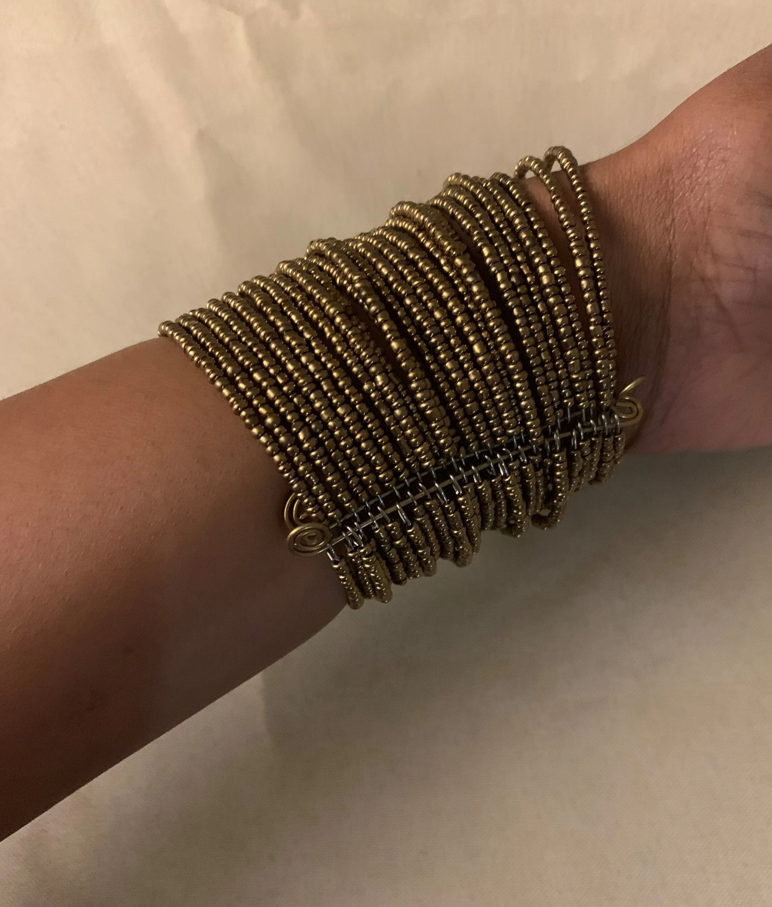 gold braclet  (2).jpg