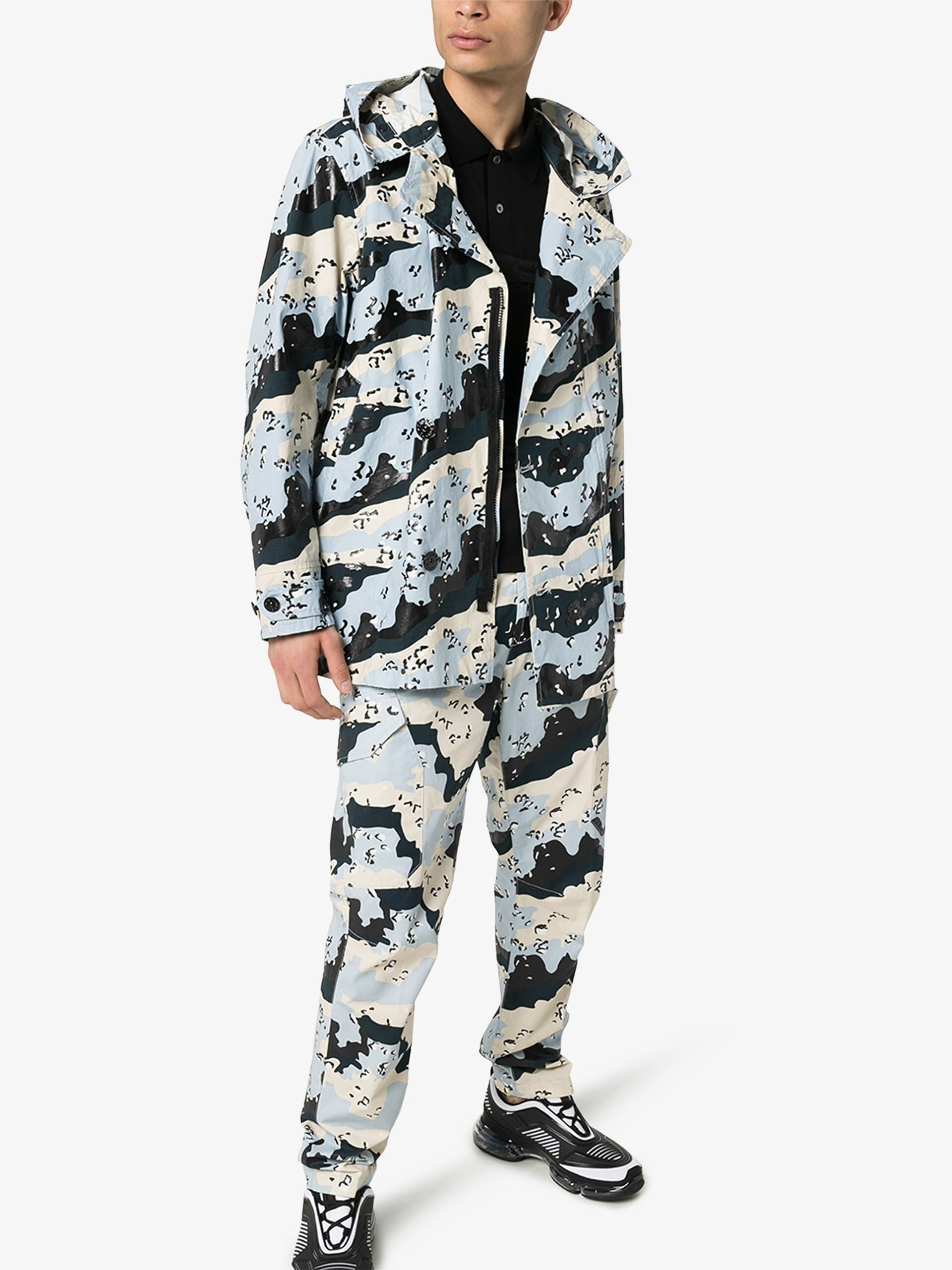 stone-island-camouflage-cargo-trousers_14689043_24661803_1920.jpg