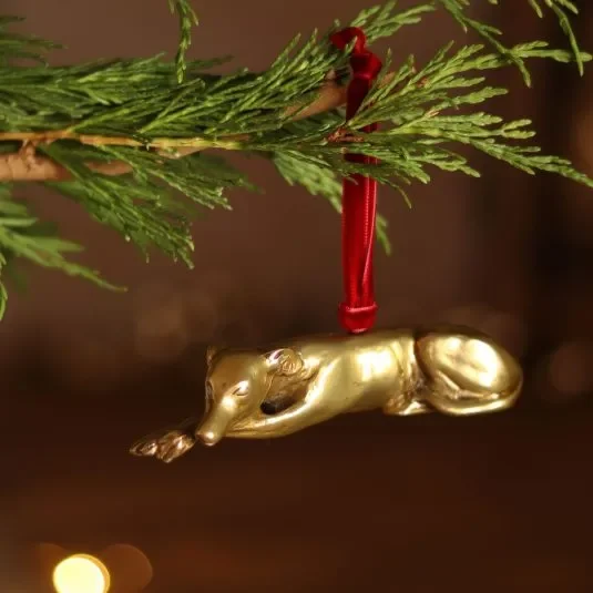 Adams-Mack-Greyhound-Hanging-Decoration-1-535x535.webp