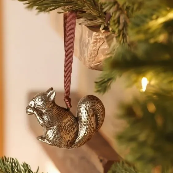 Adams-Mack-Squirrel-Hanging-Decoration-560x560 (1).webp