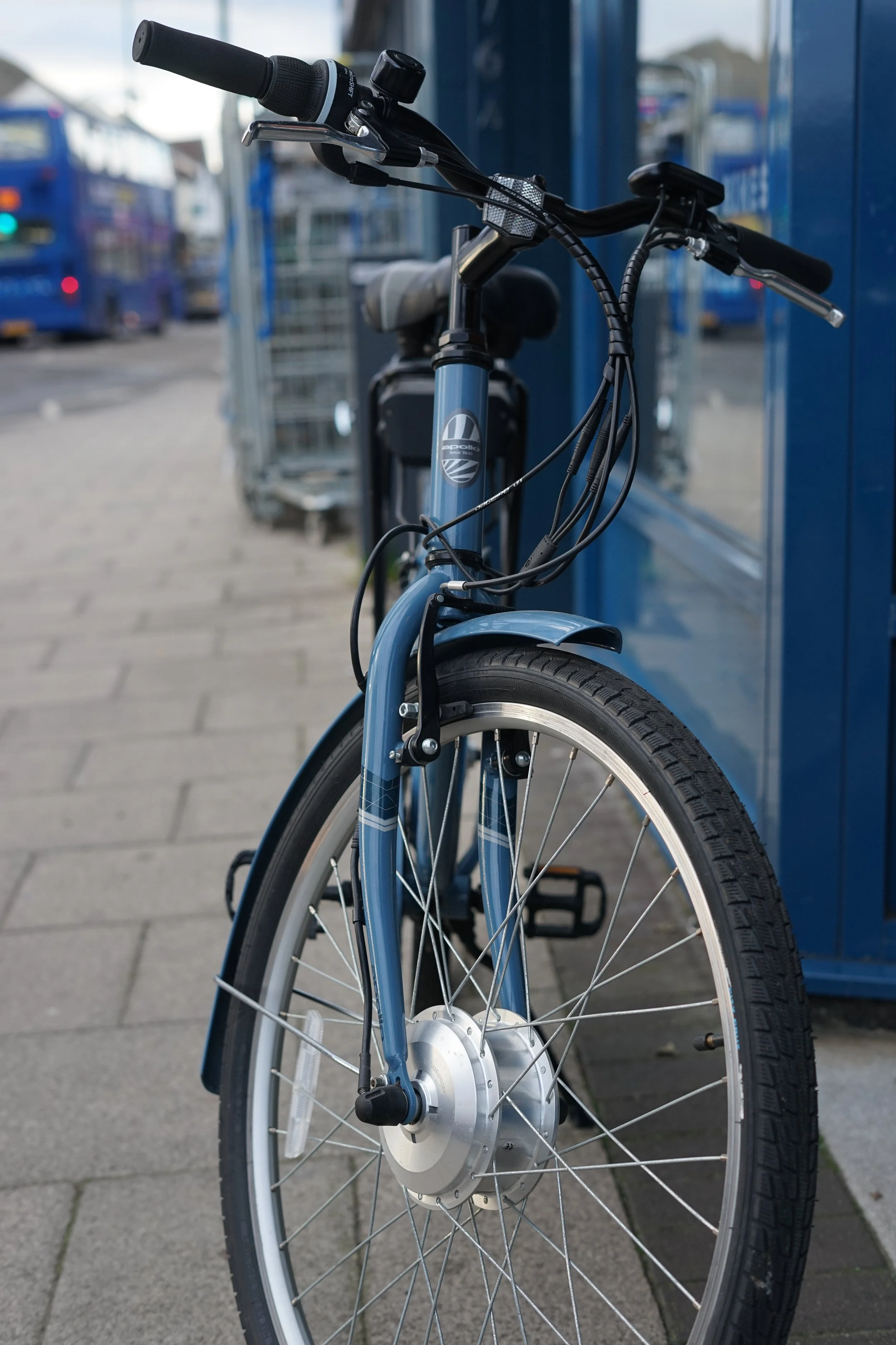 Apollo-Metis_Electric_Blue-DSC04980.jpg