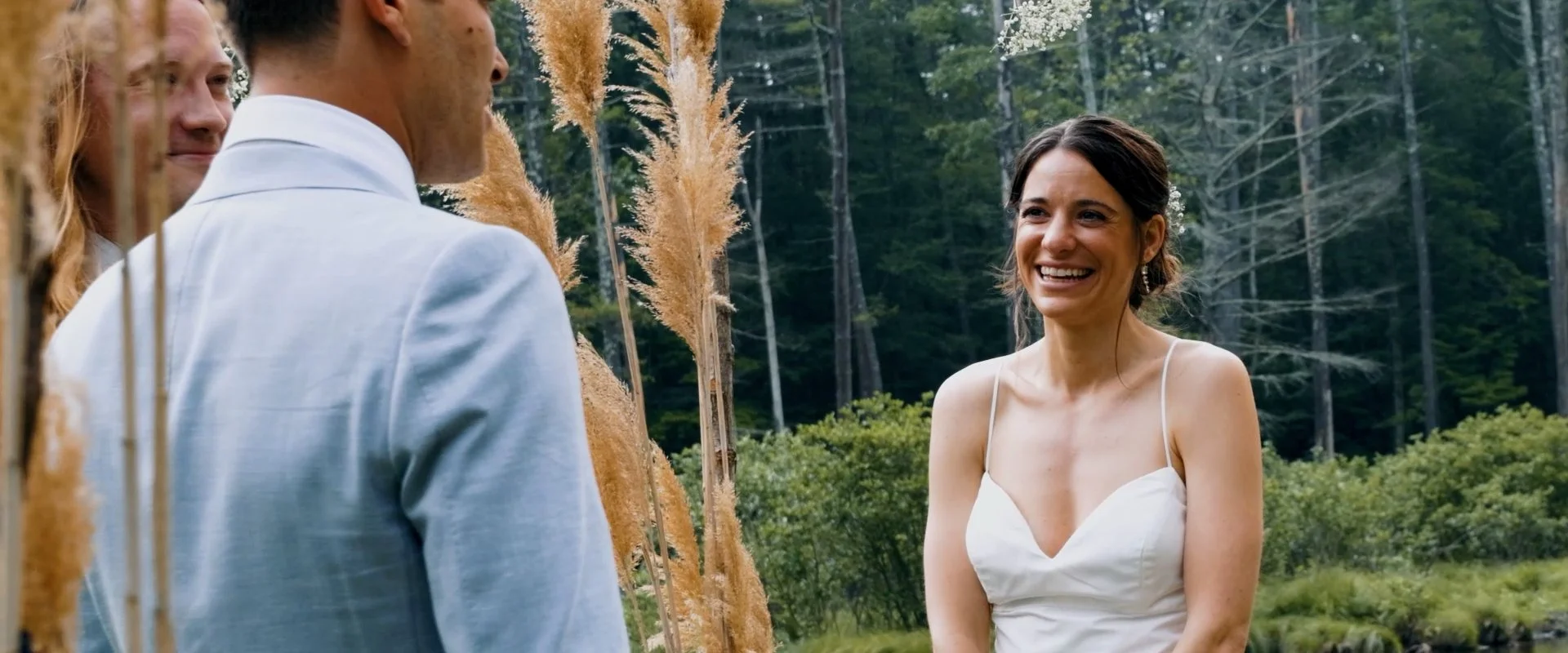 Hudson Valley wedding videographer captures Olivebridge wedding