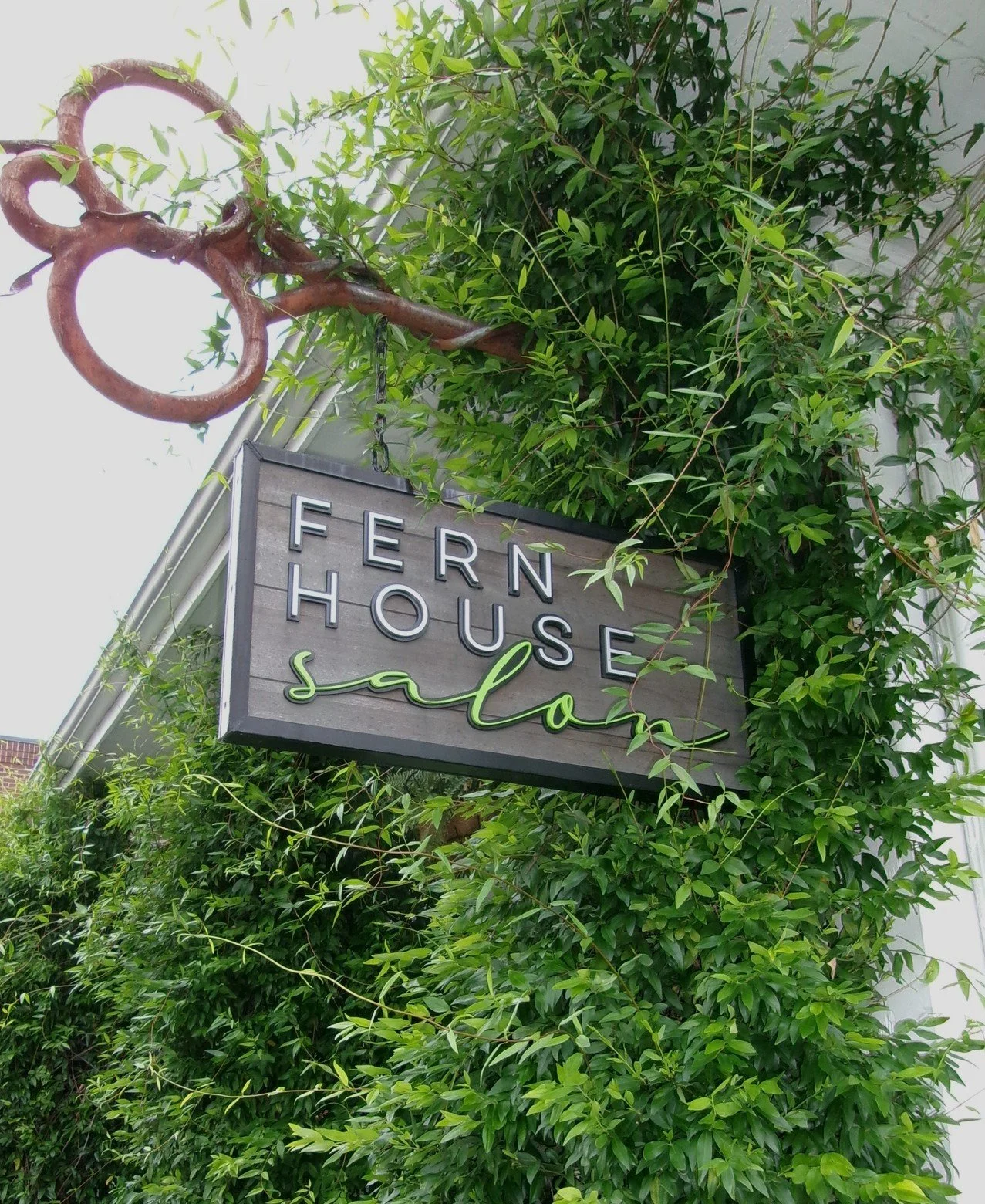 tall sign.jpg