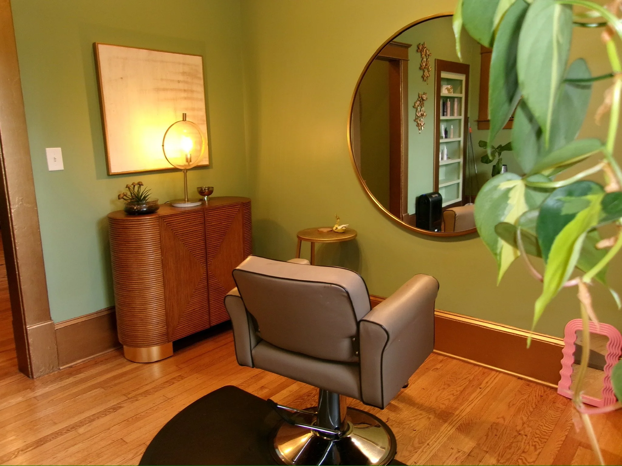 middle room.jpg