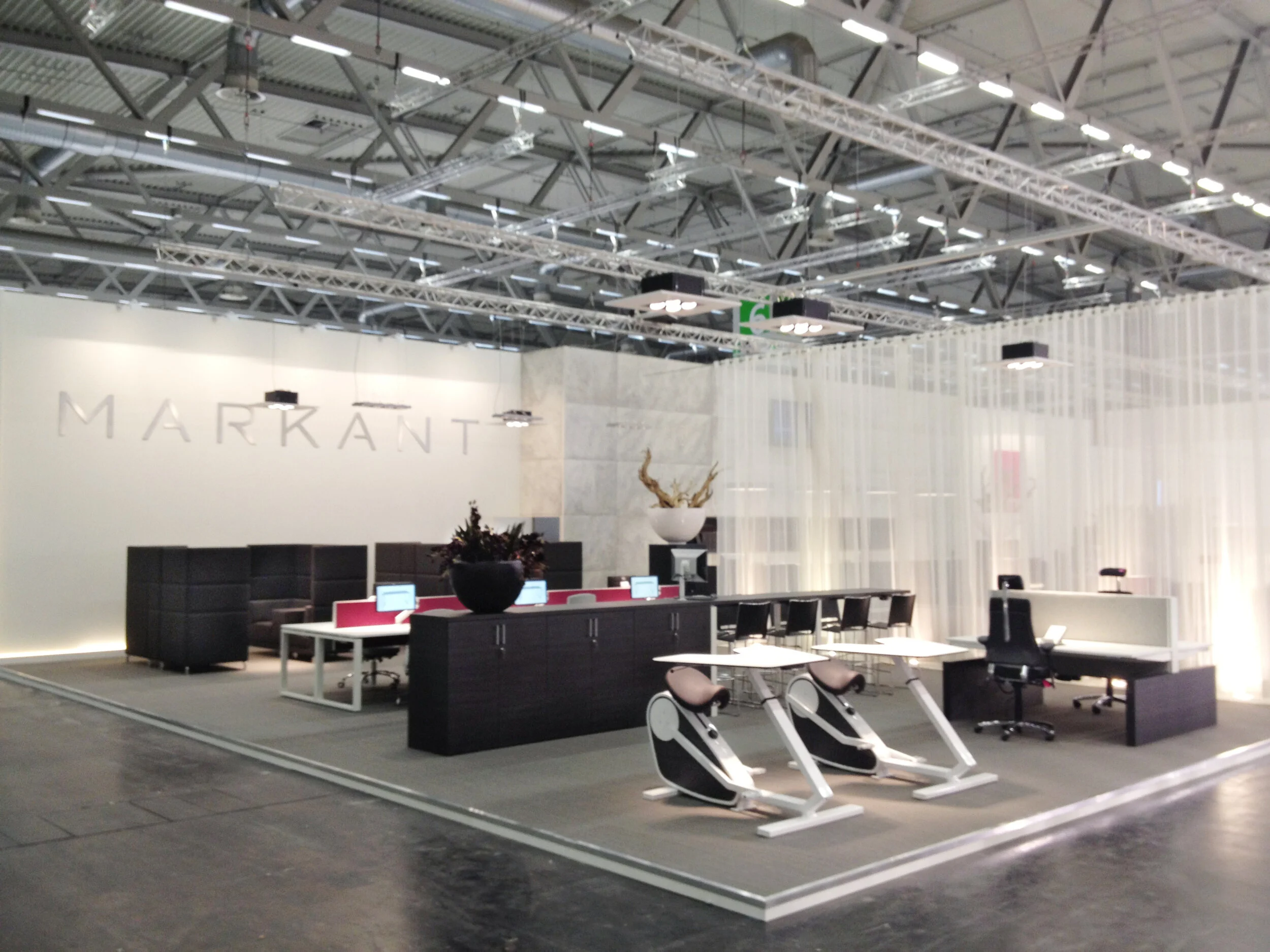Markant - Orgatec 2012 - 1 copy.jpg