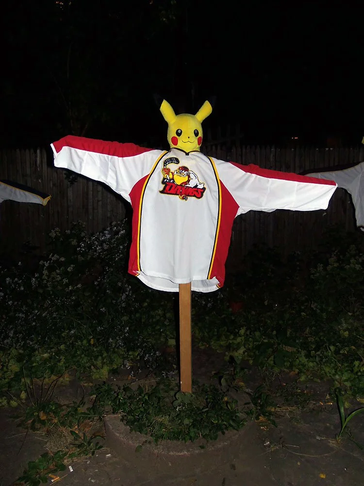 5-michael-pybus-outdoor-sculpture-sols-back-yard-bushwick-2015.jpg