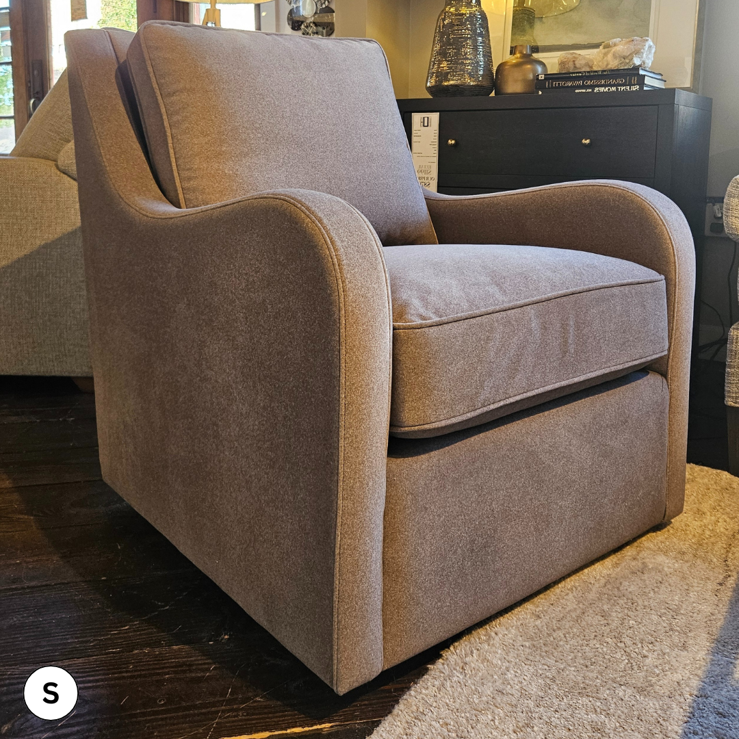 Oakland Swivel