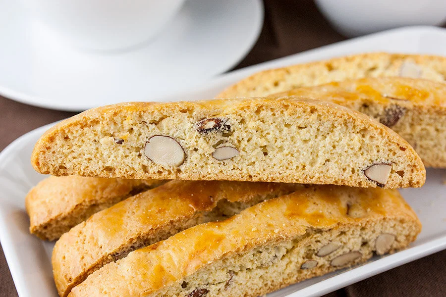 Almond-Biscotti-04.jpg