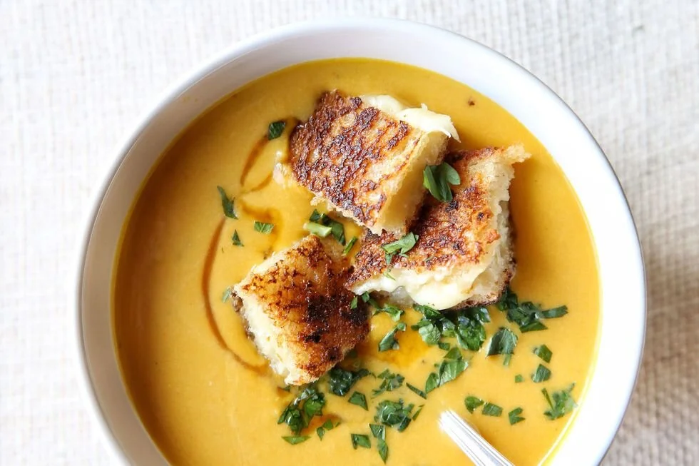 gallery-1477003161-pumpkin-soup-with-grilled-cheese-croutonsl4.jpg