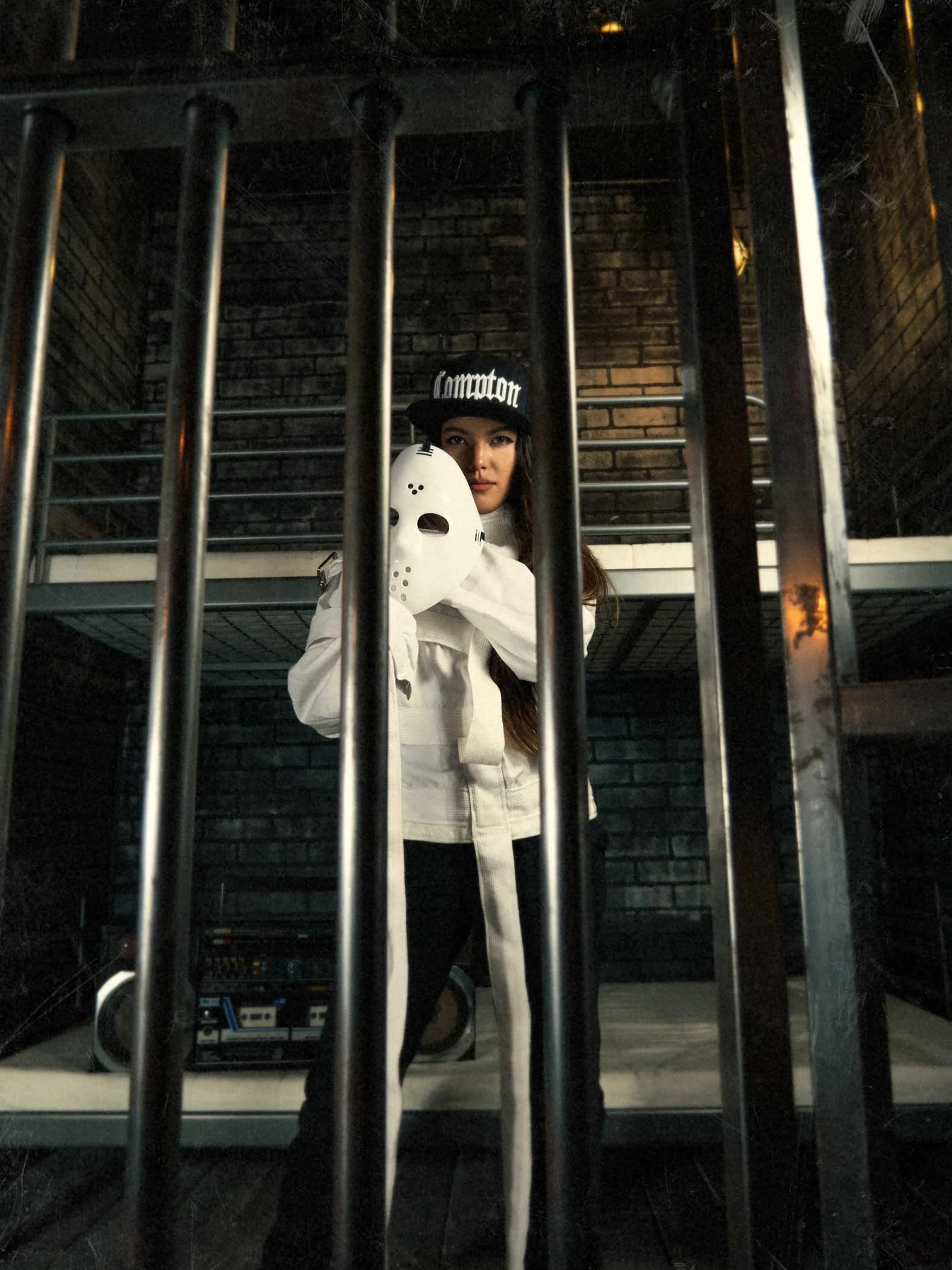 ultraviolence06.jpg