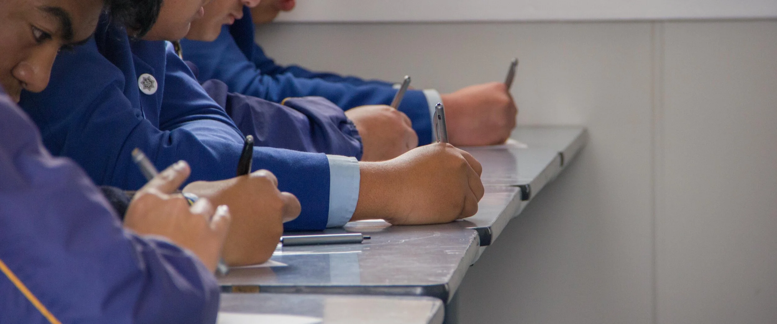 Hooked on NZ Books Review Website