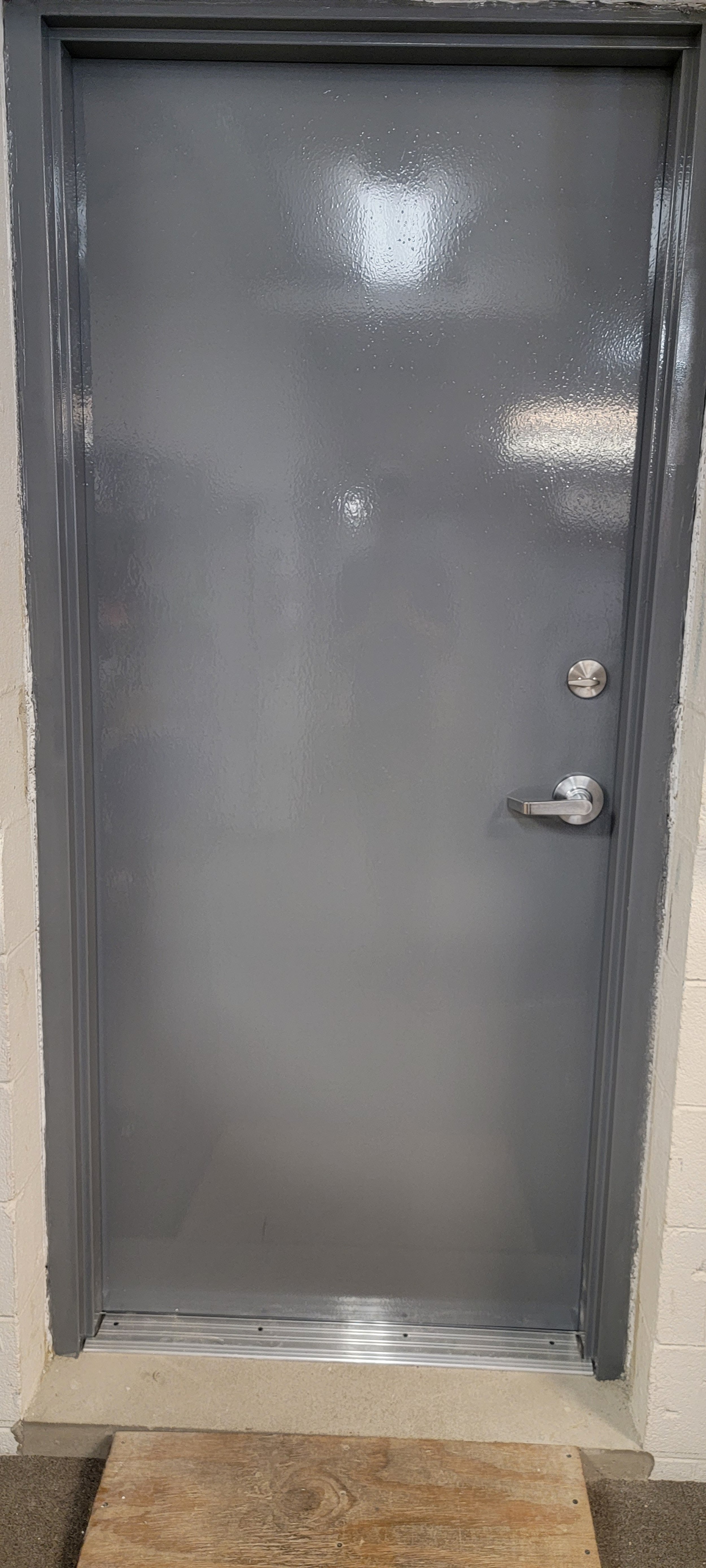 Door Installation and Repair