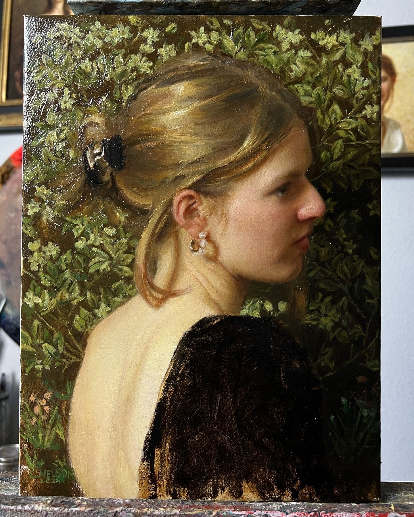 One of my favorite paintings of 2024... excited for what's to come in 2025 🌟 Happy New Year everyone! 

Shown and sold with @arcadiagallery in their annual 2024 Five and Under Exhibition. 

#art #oilpainting #classical #portrait #portraitpainting