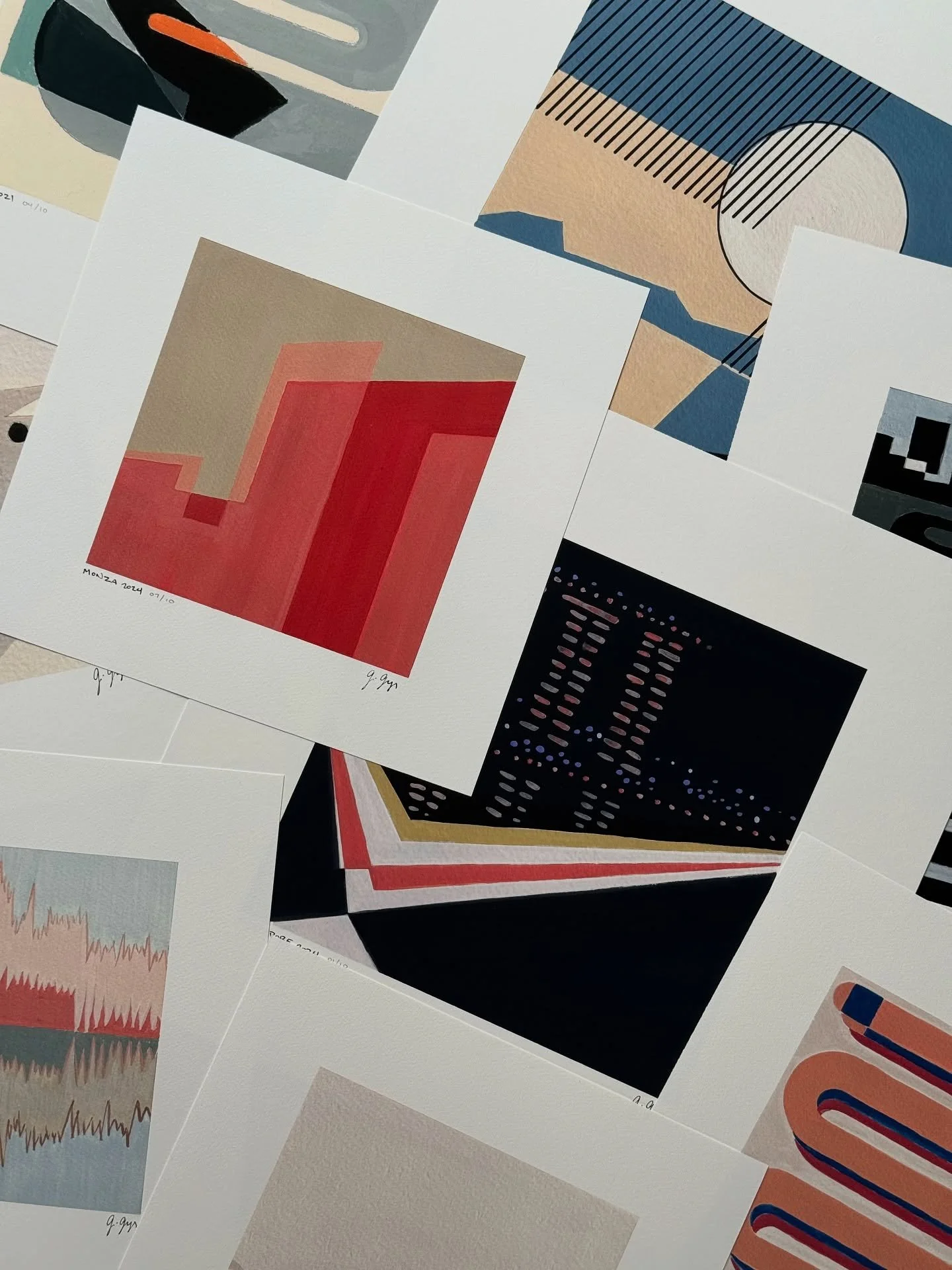 So many prints going out today! 📫