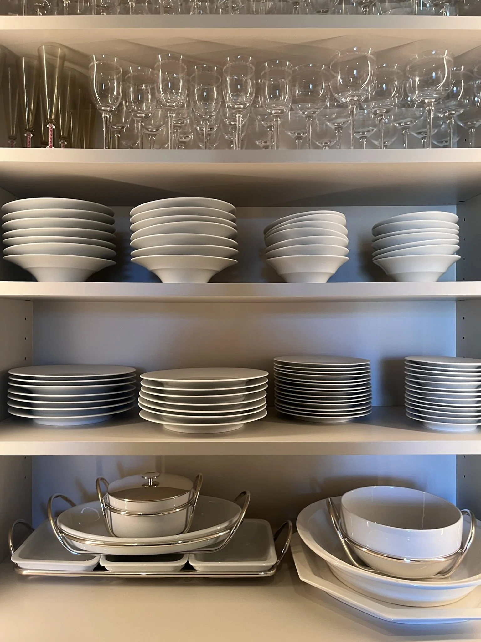 Dining + Kitchen 14.JPEG