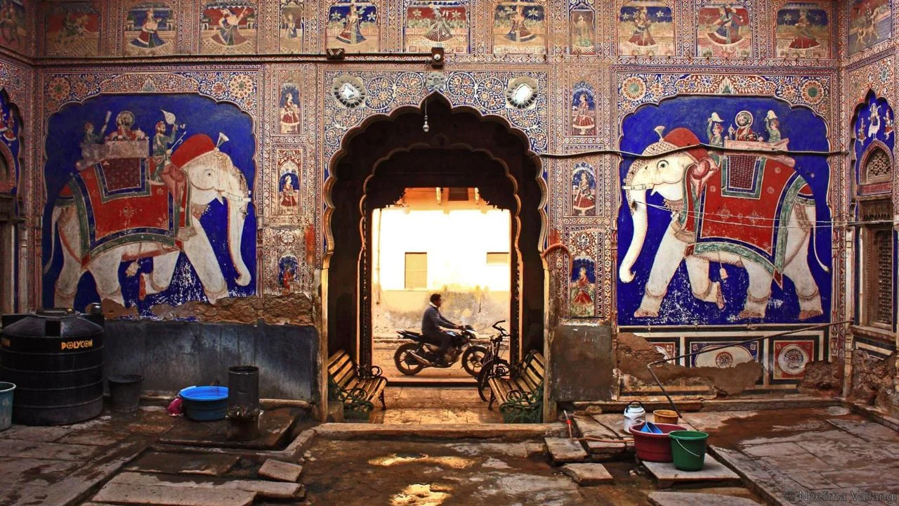 Travel Bites: India's Opulent Past, Delta's New Fare & More!