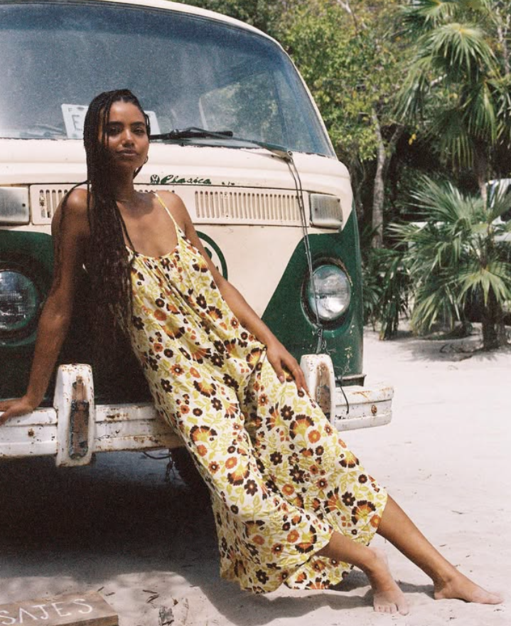 elly-joel-ikat damask.png