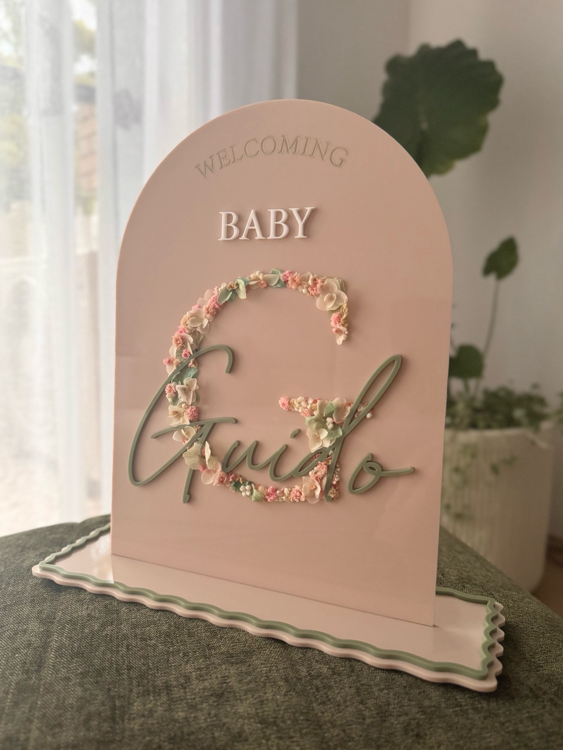 Welcoming Baby Floral Arch Plaque