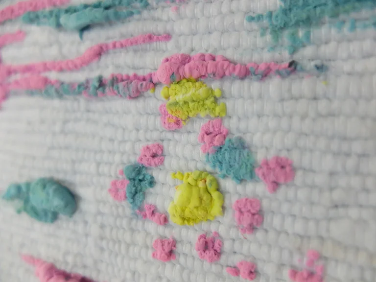 The beautiful effect of rubber paint on textiles, by Nabila