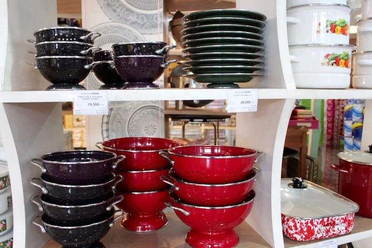 If you are feeling nostalgic for enamel ware you may have known as a child, Keduang Home Senopati has a remedy for that.