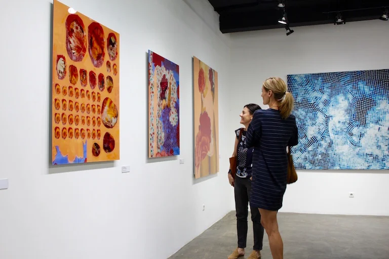 Contemporary art that beckoned us to dwell a little longer..