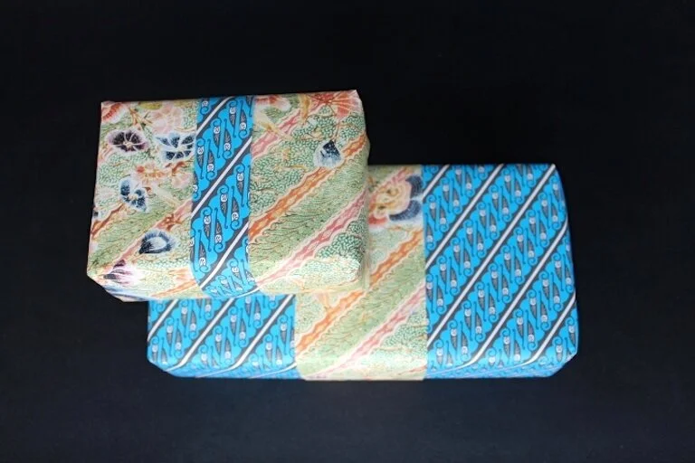 The ajb 2018 Holiday Gift Guide