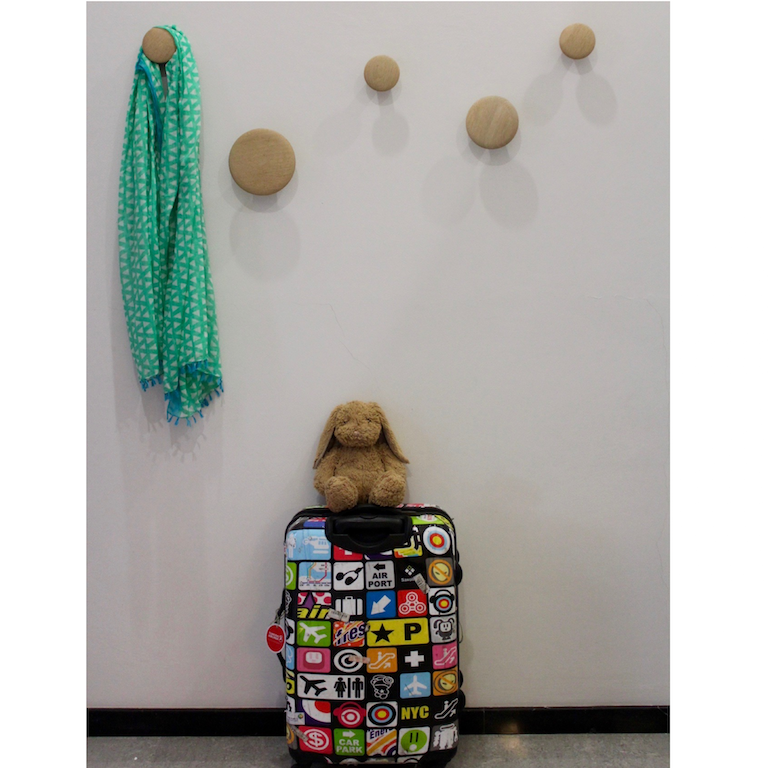 Visitors' edition #1 : Family visiting with young children