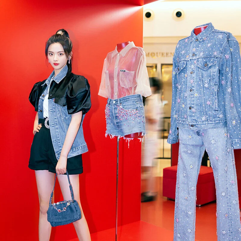 Upcycled by Miu Miu 与 Levi’s®合作系列限时店揭幕