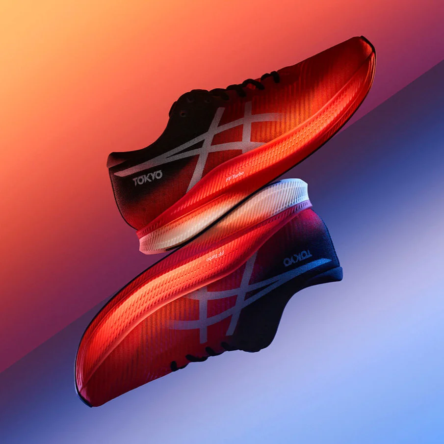 ASICS亚瑟士发布METASPEED EDGE新款碳板跑鞋