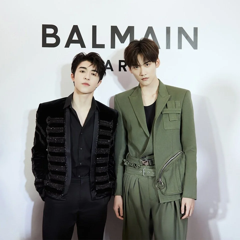 BALMAIN 携手INTO1 成员尹浩宇、周柯宇亮相上海恒隆广场精品店焕新开幕酒会