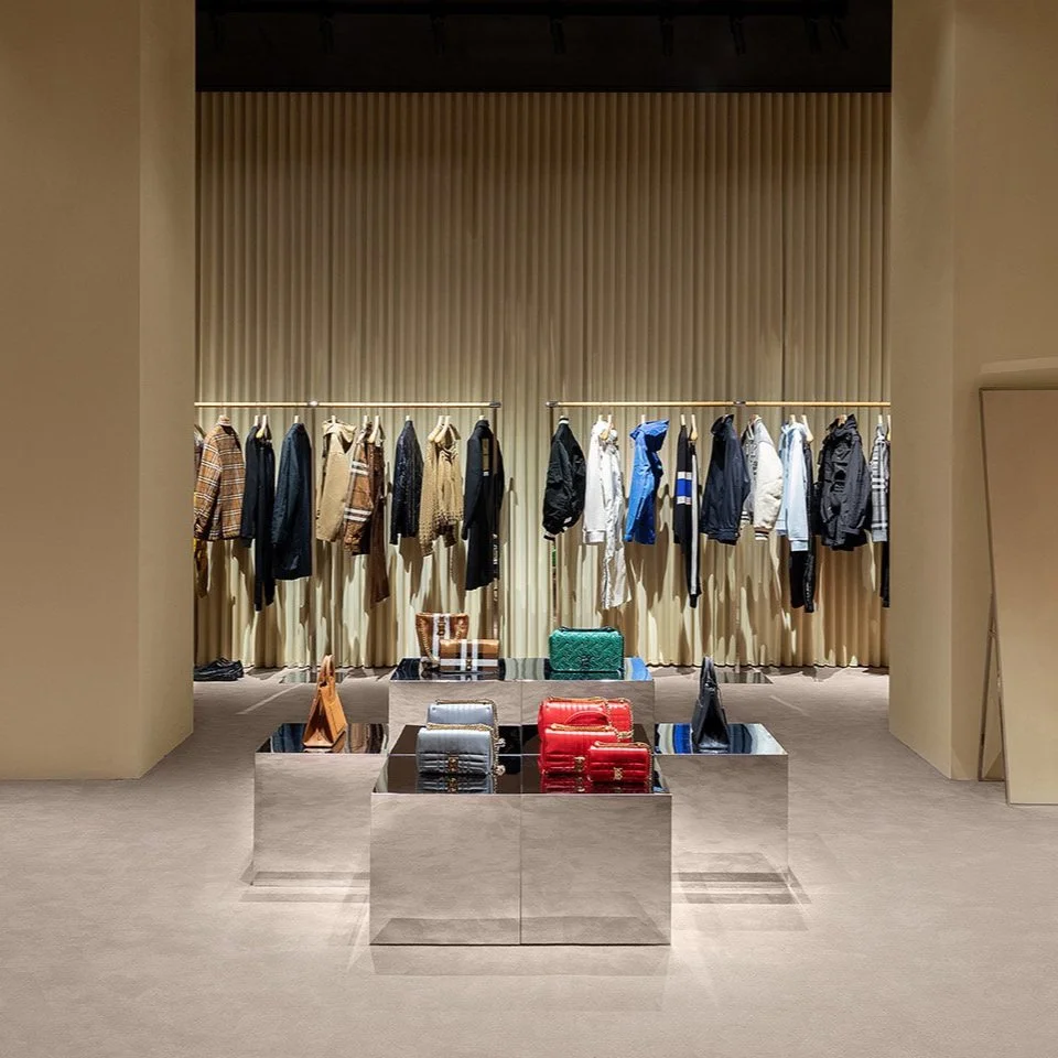 Burberry 隆重发布2022秋冬系列，全新诠释英伦风范