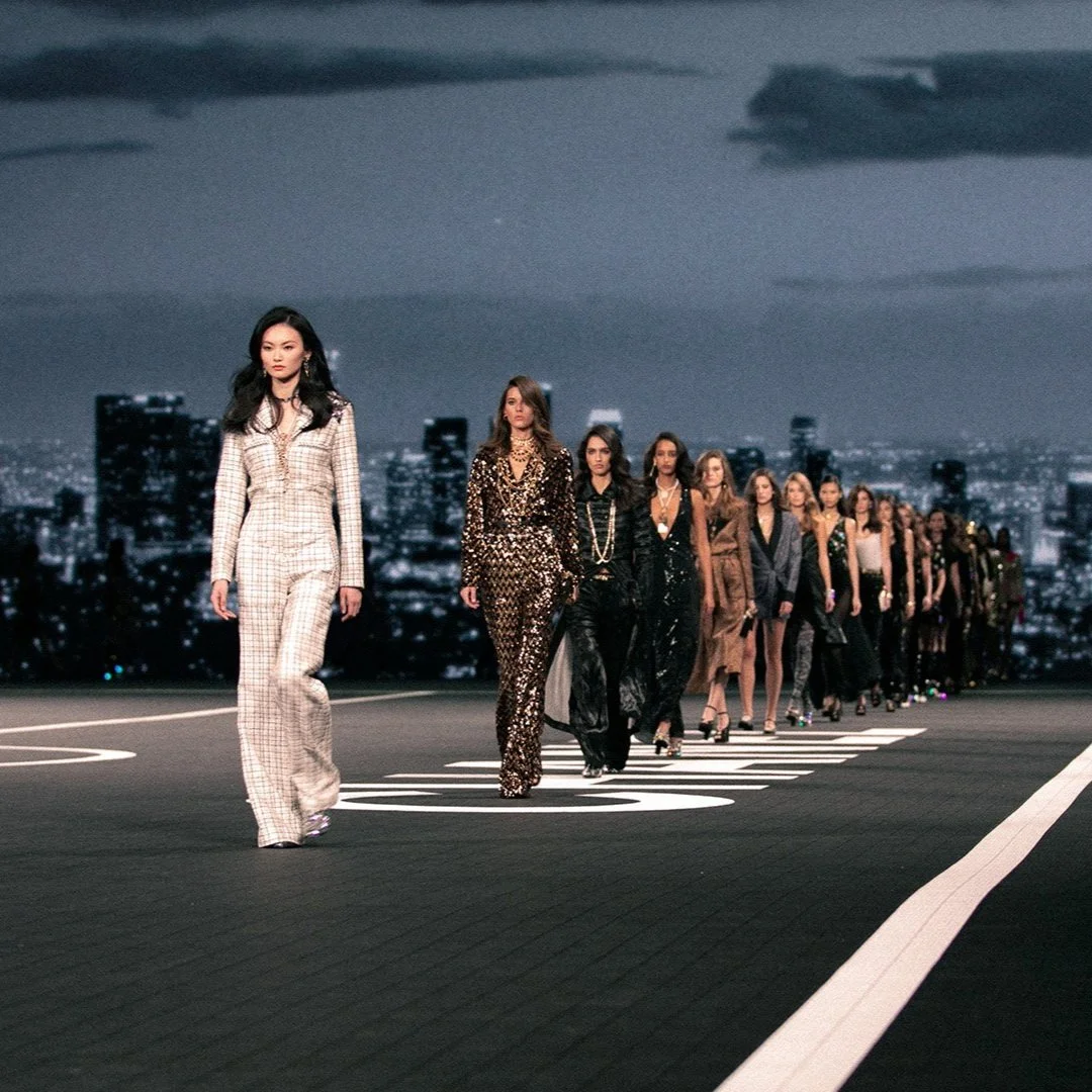 CHANEL香奈儿2023/24早春度假系列发布会举办深圳大秀