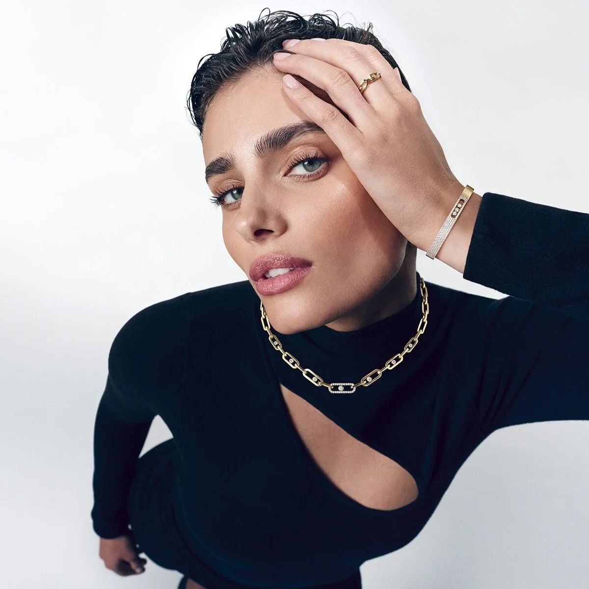 MESSIKA梅西卡携手国际超模TAYLOR HILL,启程灵动风格之旅
