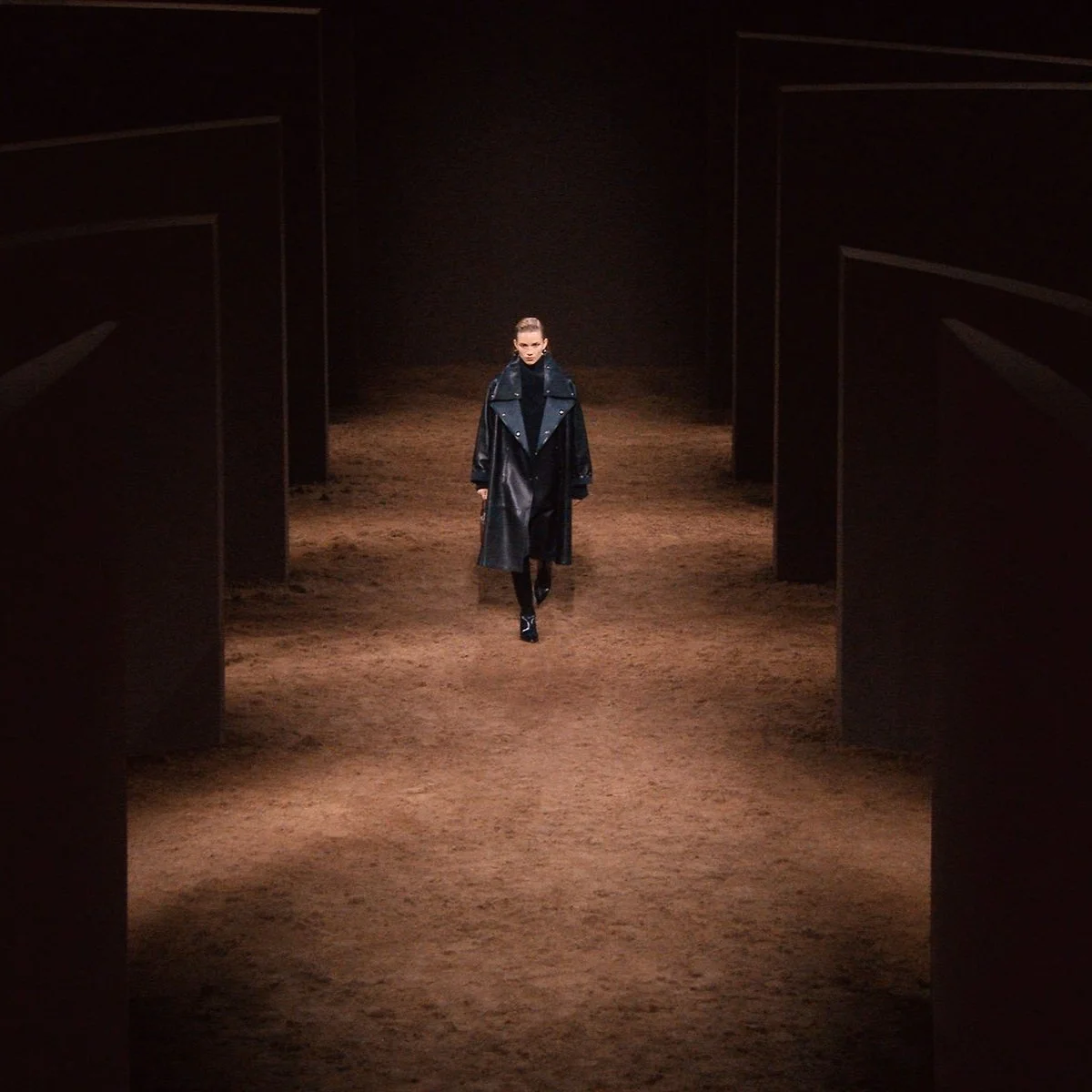 Hermès 爱马仕2025秋冬女装系列发布