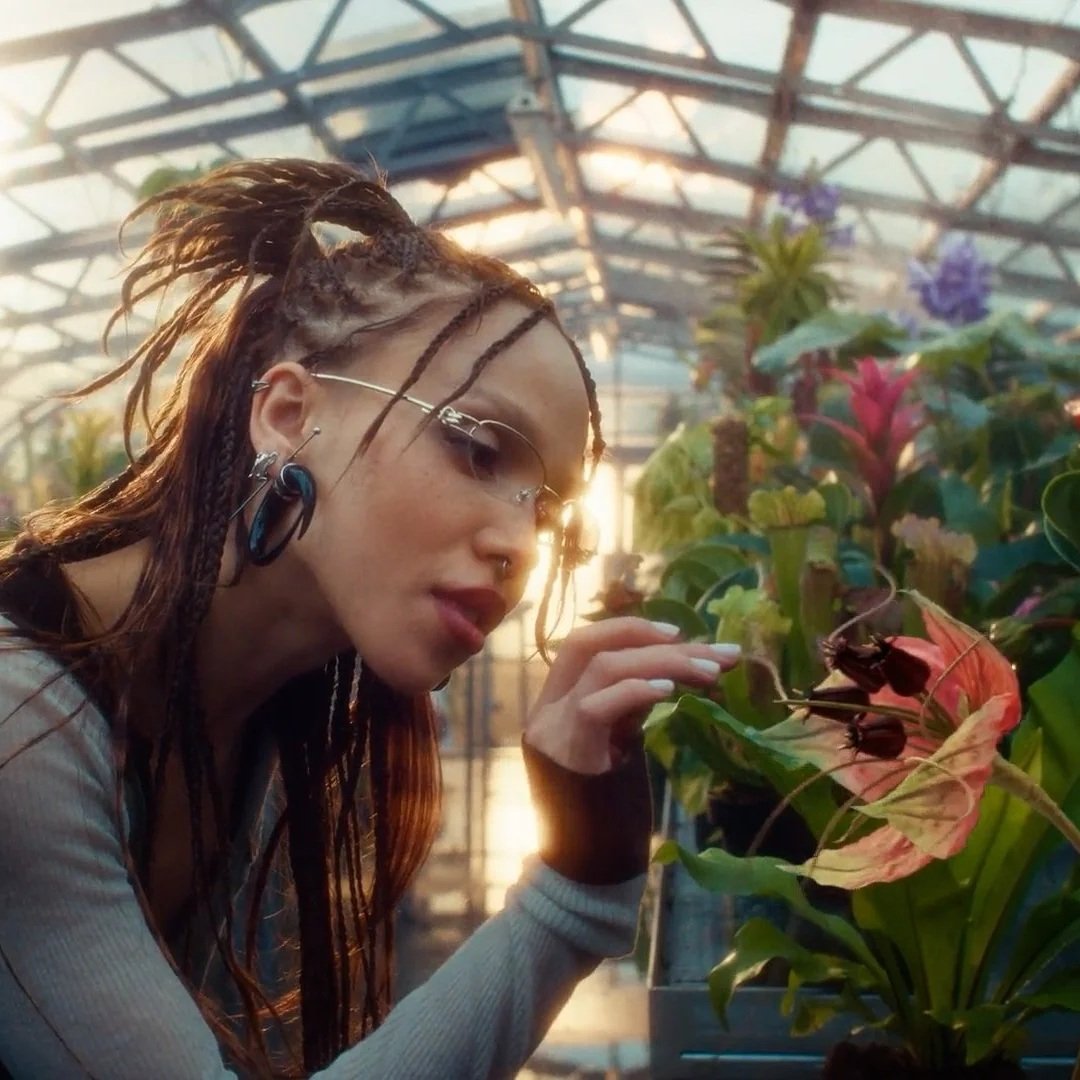 解构植物脉络之美，GENTLE MONSTER 推出全新2026 BOUQUET 系列