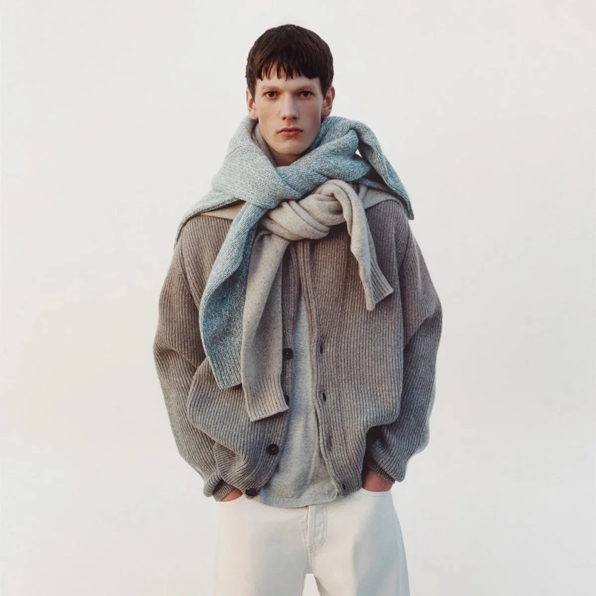 春织画境，Johnstons of Elgin 发布 2026 春夏系列