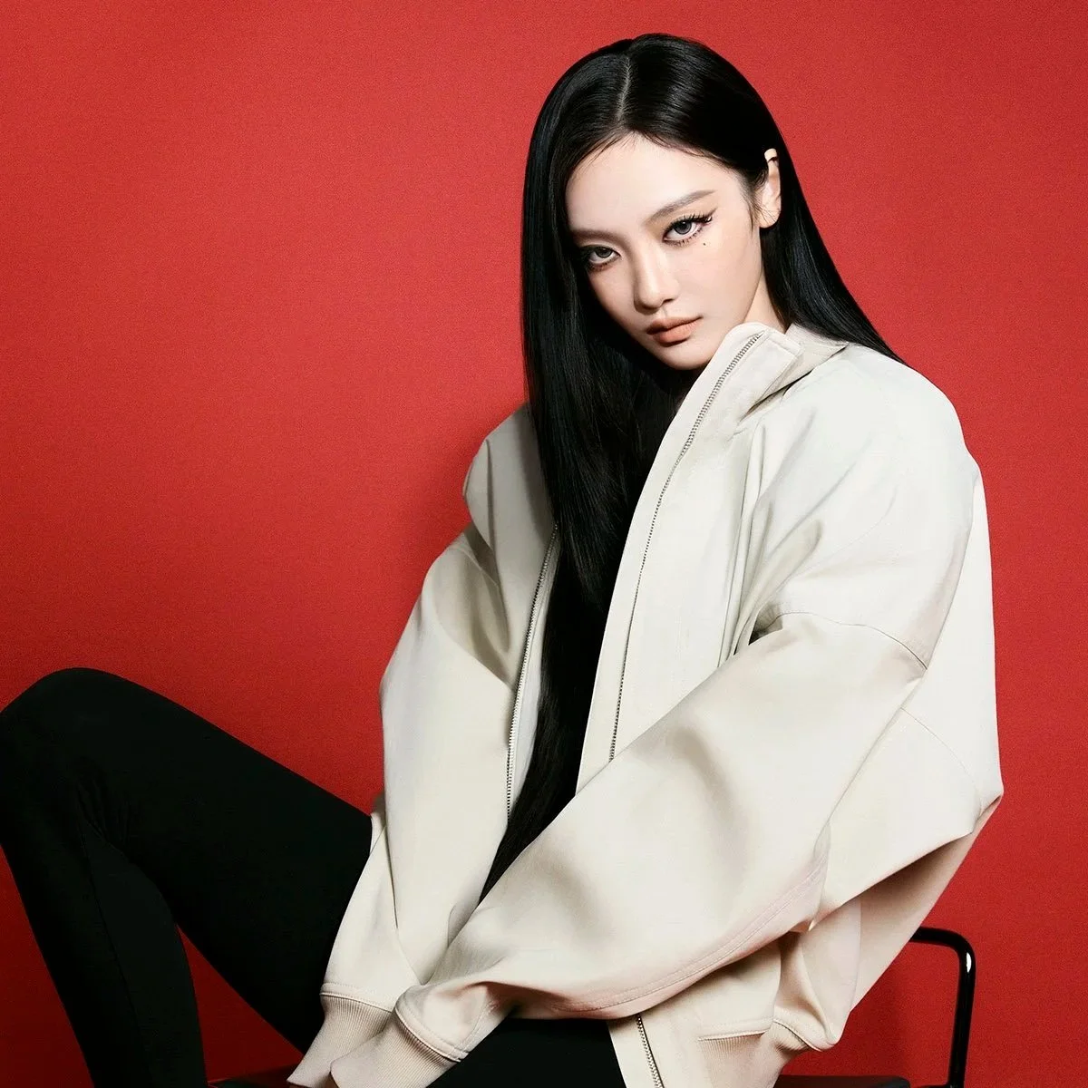 GUCCI 古驰宣布aespa组合成员宁艺卓成为品牌代言人