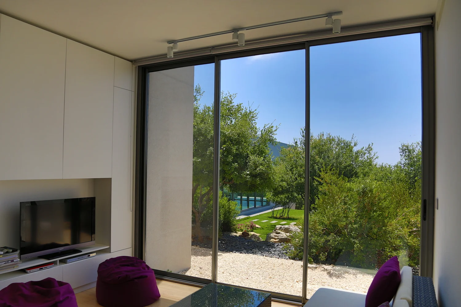 MAG selection - low res-  12.JPG