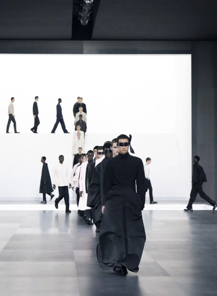 DIOR-MENS-WINTER-2025_2026_FINALE-NO-CREDIT-1-750x1024.jpg