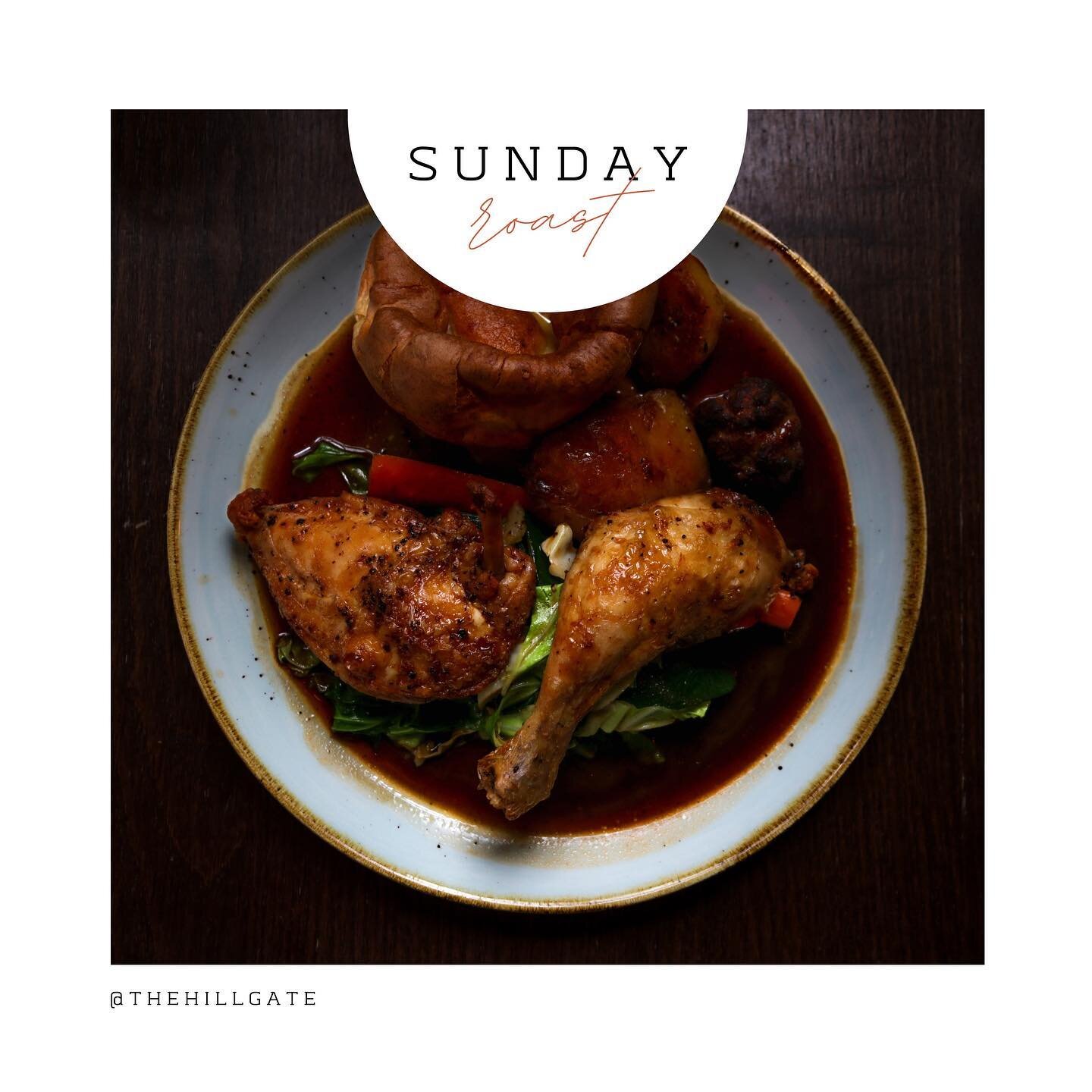 Slow cooked roast with beef fat roast potatoes, veggies&amp;Yorkshire pudding isn&rsquo;t that sounds great? Kitchen is open from 12am until 9:00pm.
Come and join us!✋

Sunday roast, Gravy, Yorkshire pudding, London, Notting Hill, The Hill Gate Pub

