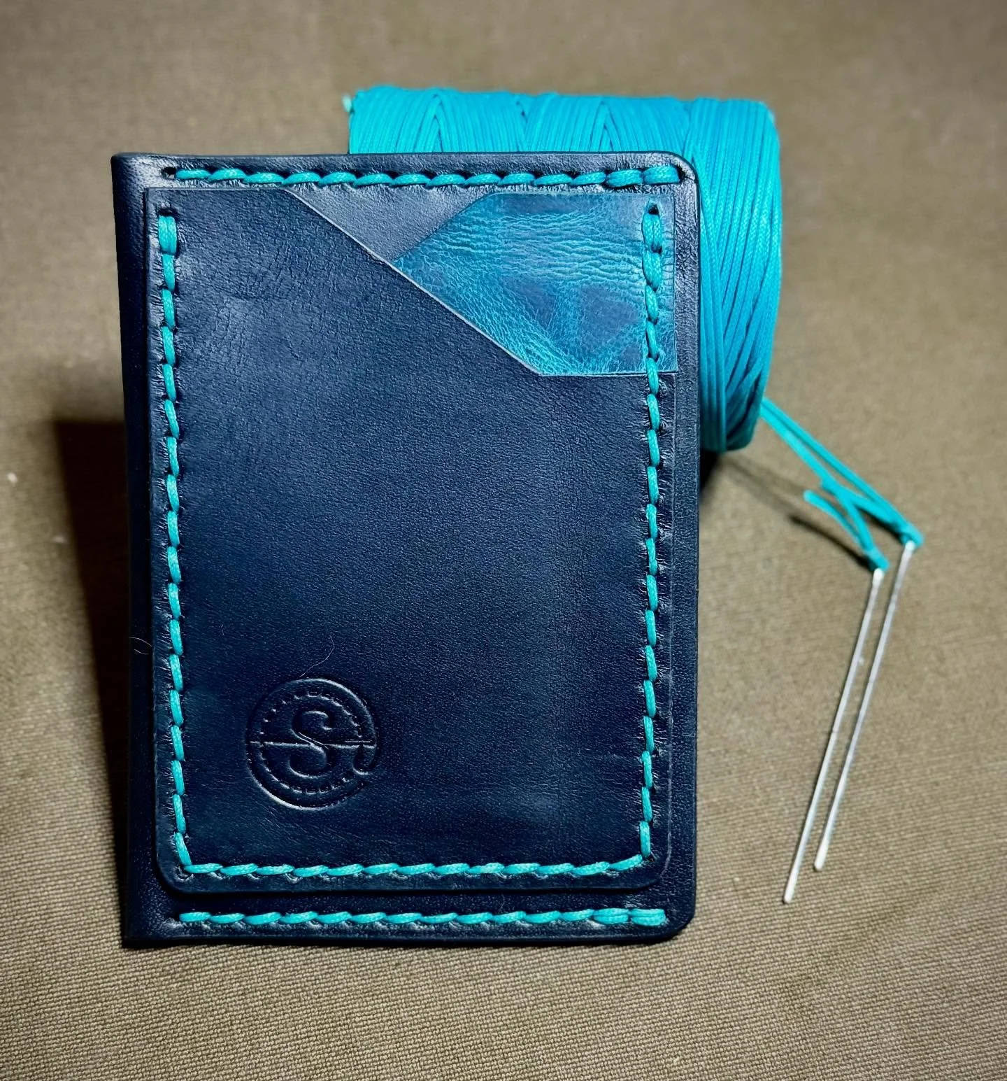 Another card wallet complete. This is 3oz Conceria Walpier Buttero leather hand stitched with Maine Thread Company thread.