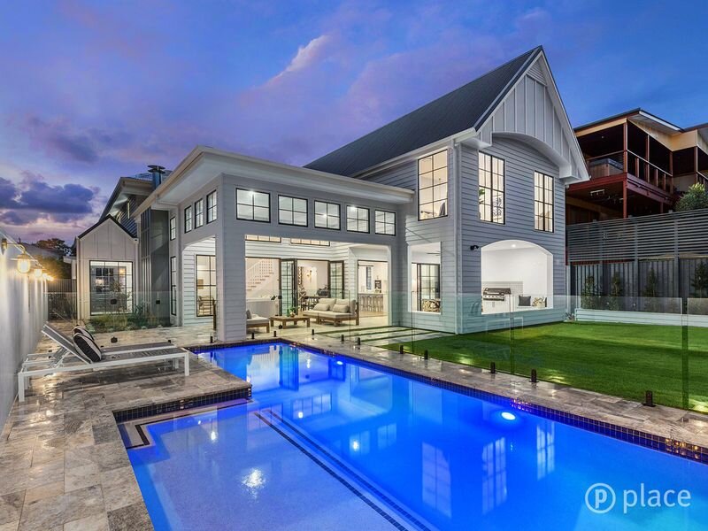 134 Sirius Street, Coorparoo, Qld 4151