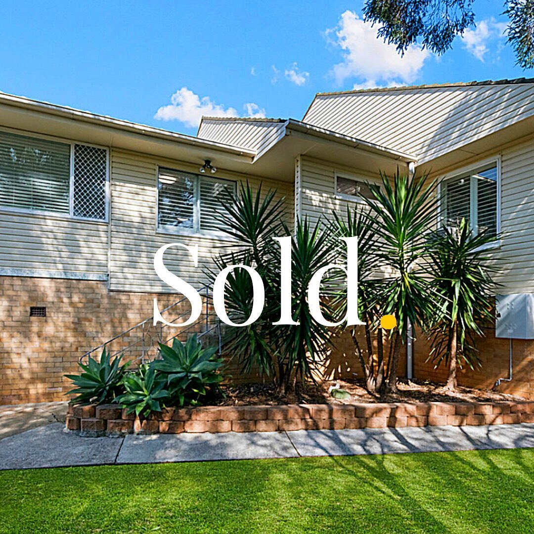 Thrilled to report 115 Esher Street, Holland Park West has just SOLD

Please give me a call for more info 📲 0404 056 564

The James Curtain Team | Always Selling