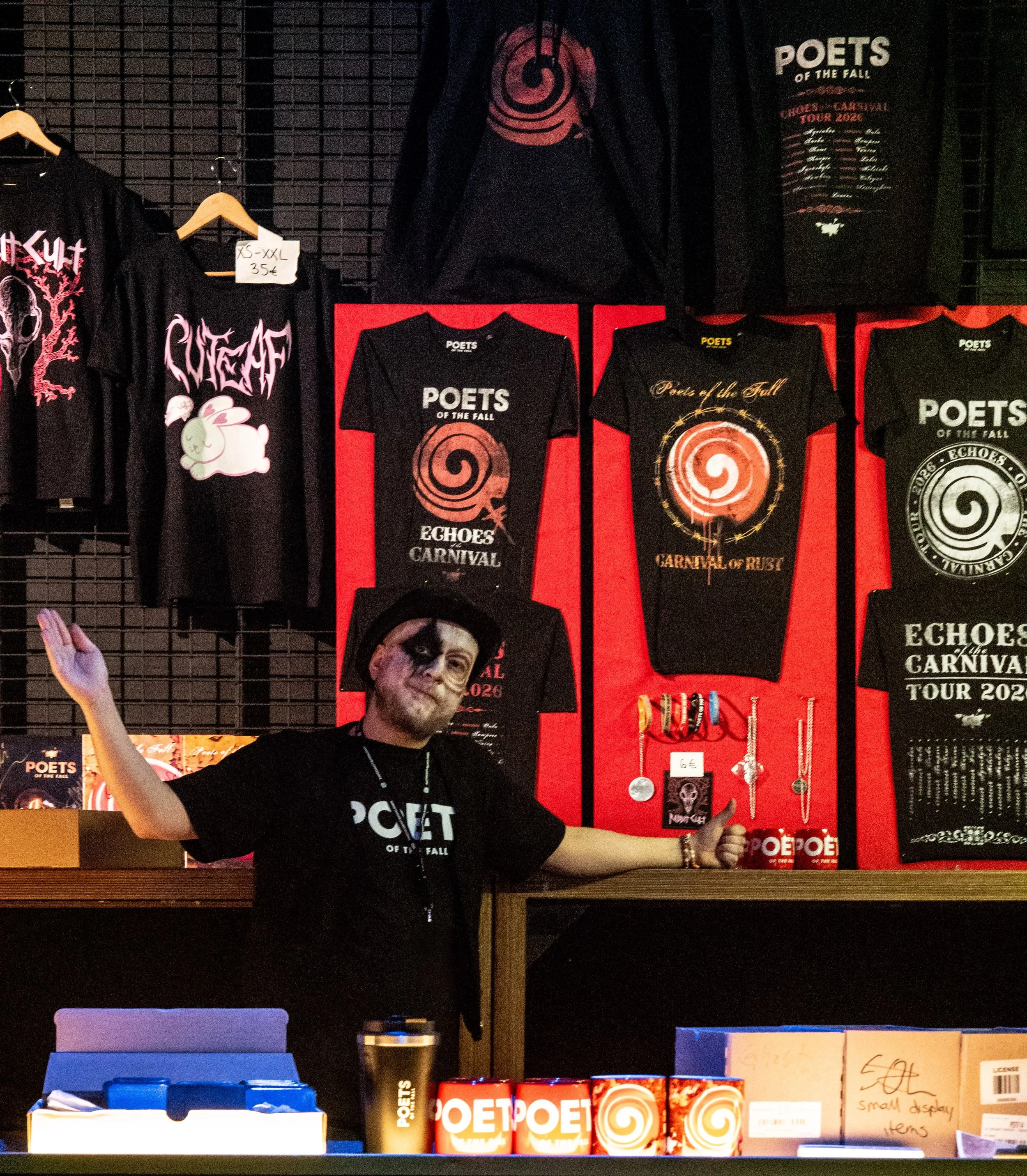 Meet Lari, our friendly merch person 👋 Go ahead and tell what your heart desires, and he will help you out&hellip; ✨

#echoesofthecarnival